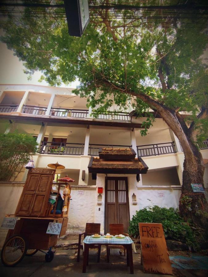 La Maison Verte Hostel チエンマイ エクステリア 写真