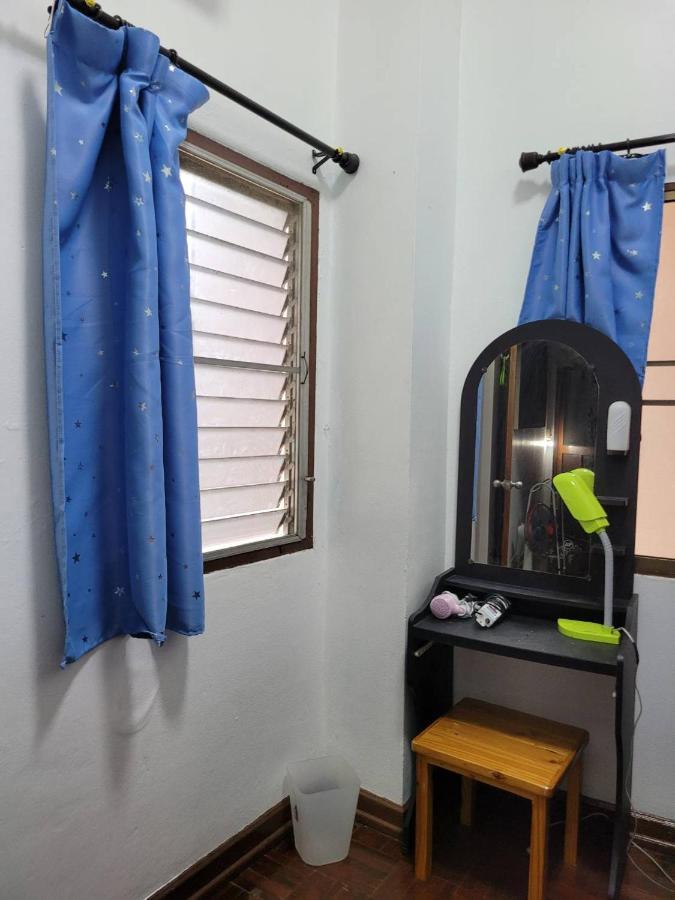 La Maison Verte Hostel チエンマイ エクステリア 写真