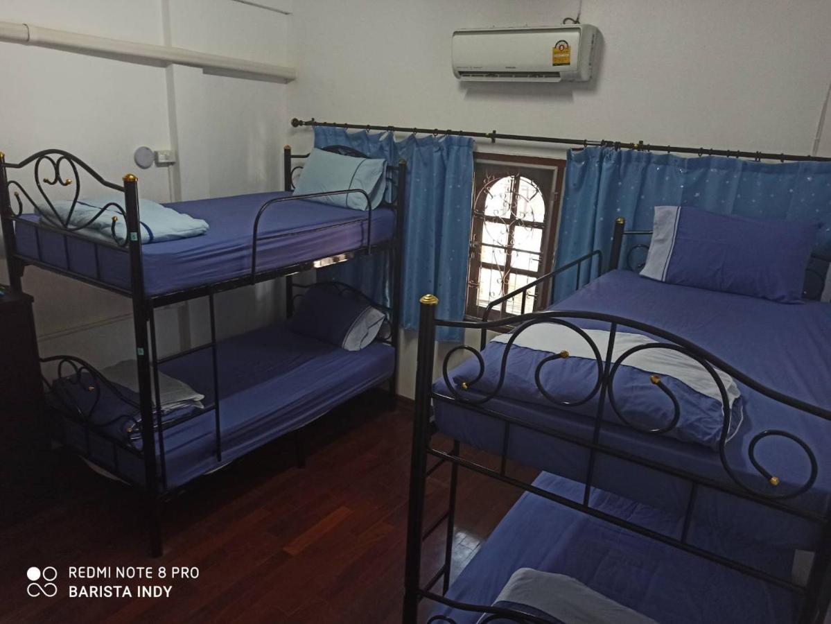 La Maison Verte Hostel チエンマイ エクステリア 写真
